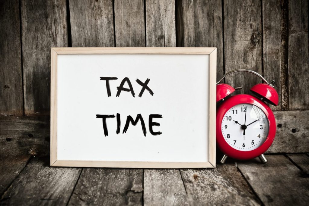 tax-time-clock-alarm